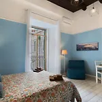 La Del Porto Antico نابولي